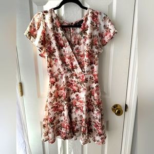 Francesca's (Trixxi brand) multicolored floral dress size Small